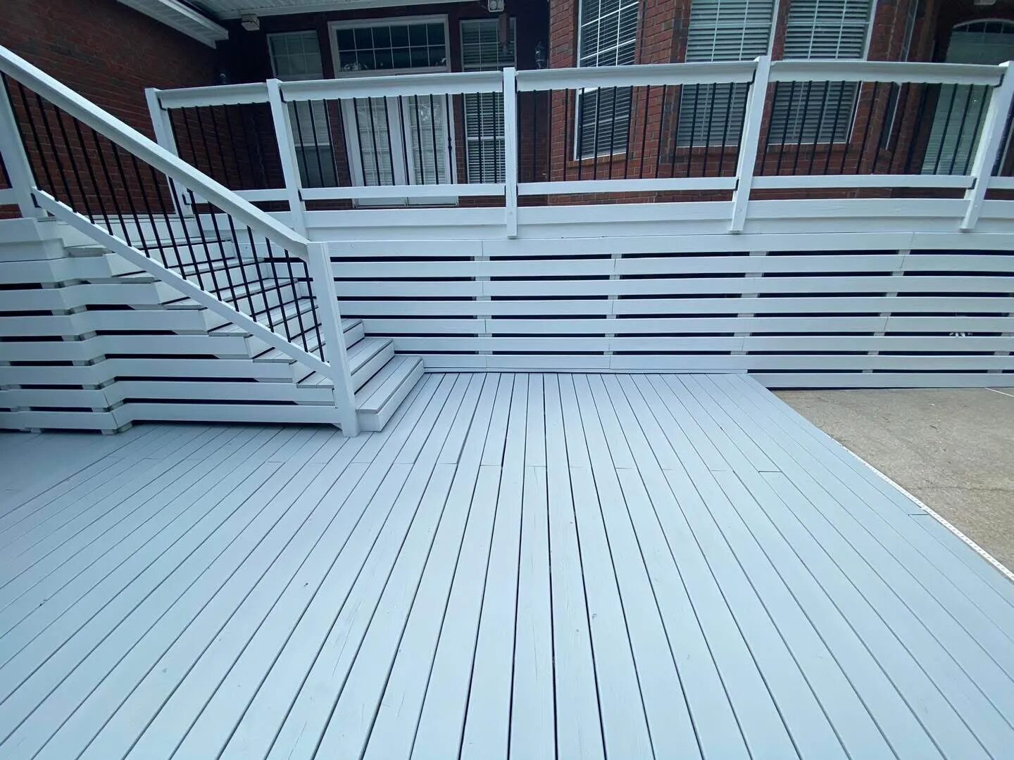 Front Porch Historical Home Downtown — Exterior Painting in Mobile, Mobile County, Alabama by Paint Doctors LLC.