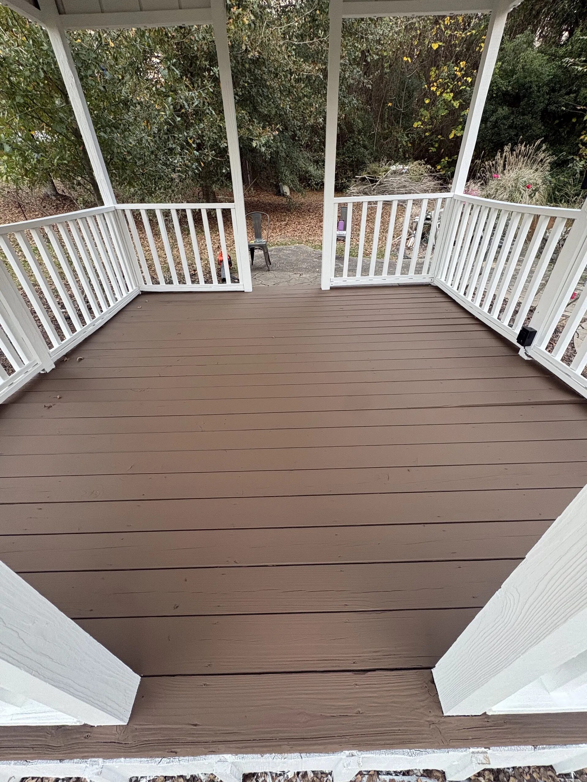 Front Porch Historical Home Downtown — Exterior Painting in Mobile, Mobile County, Alabama by Paint Doctors LLC.