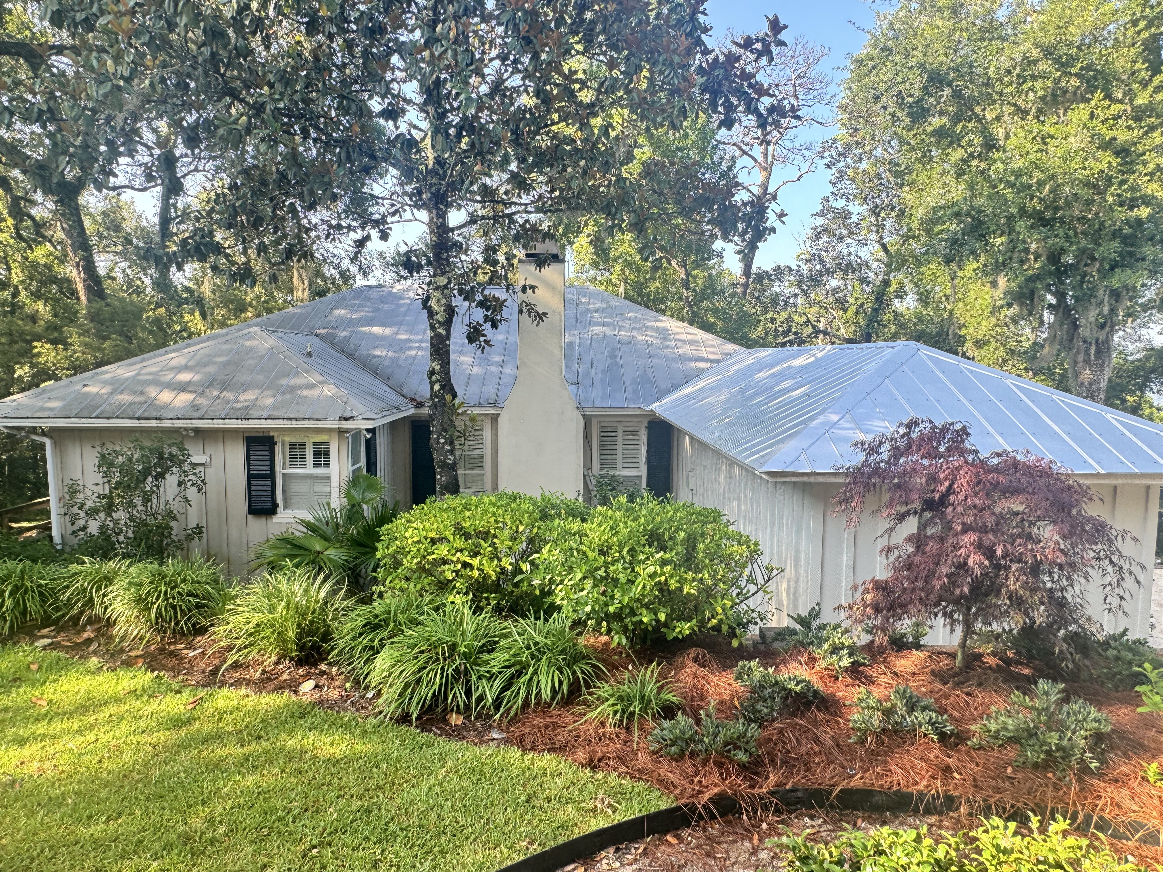 Cream Board And Batten Estate Metal Roof — Exterior Painting in Bay Minette, Baldwin County, Alabama by Paint Doctors LLC.