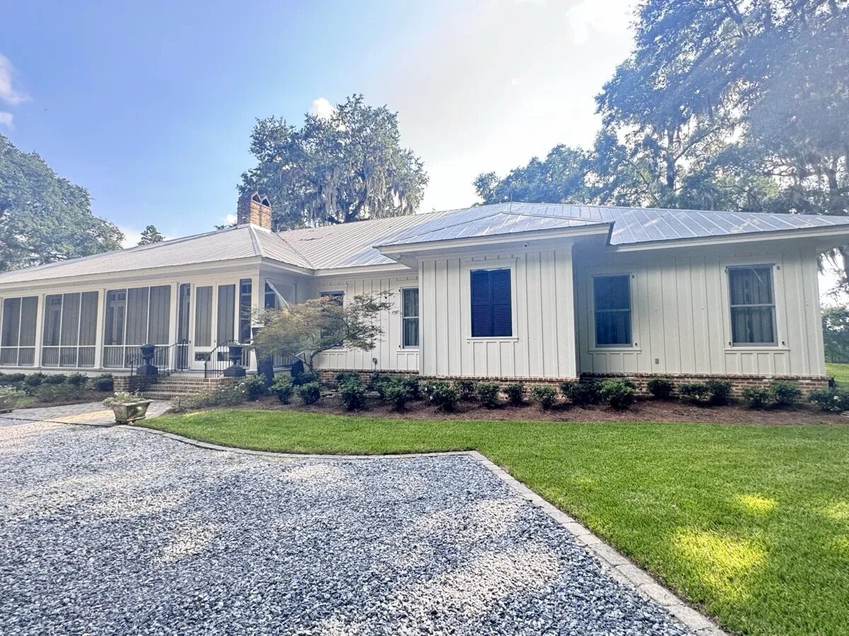 Beige Repaint — Exterior Painting in Bay Minette, Baldwin County, Alabama by Paint Doctors LLC.