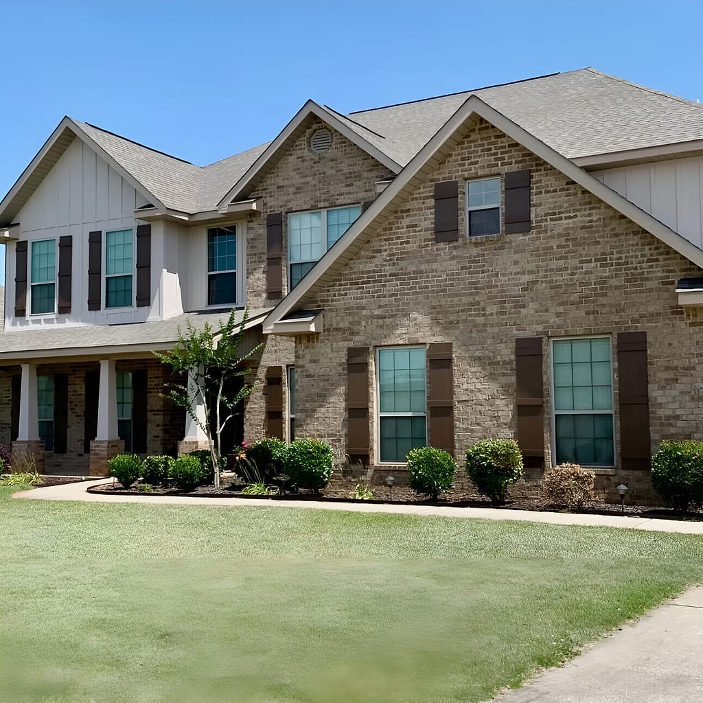 Board And Batten Light Beige Front No Brick: Exterior Painting in Daphne, Baldwin County, Alabama by Paint Doctors LLC.